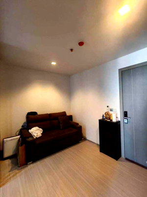 Condos for rent : (BB159) For Rent life asoke Rama 9  27 floor 33 sqm with the best view and close to MRT