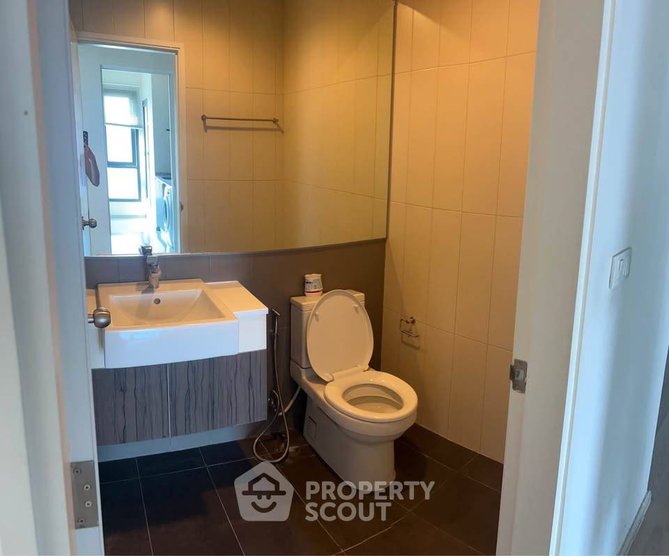 picture 1-BR 60 Sqm Condo At Centric Ratchada Huai Khwang, 100m to MRT Huai Khwang (ID 2999661) - 7/8