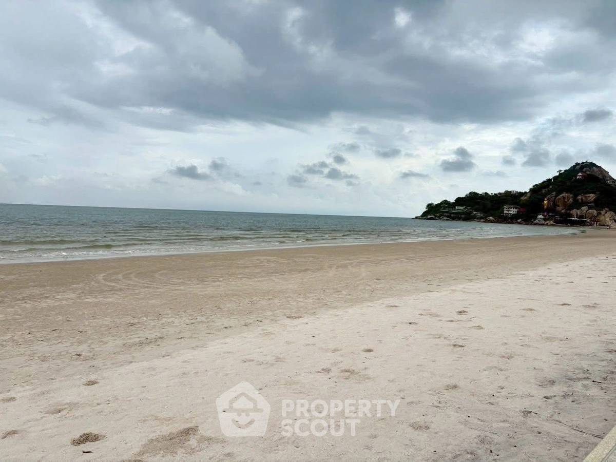 รูป คอนโด 2 ห้องนอน Baan Plai Haad Pattaya พื้นที่ 80 ตร.ม. (ID 3010061) - รูปที่ 16/17