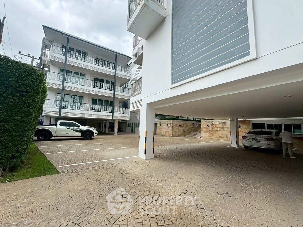 รูป คอนโด 2 ห้องนอน Baan Plai Haad Pattaya พื้นที่ 80 ตร.ม. (ID 3010061) - รูปที่ 4/17