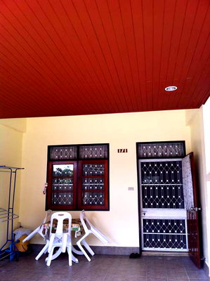 ทาวน์โฮม เพชรบุรี : ขายทาวน์เฮาส์ 2 ชั้น 2 นอน 2 น้ำ หมู่บ้านสปอร์ตวิลเลจ ชะอำ เพชรบุรี
