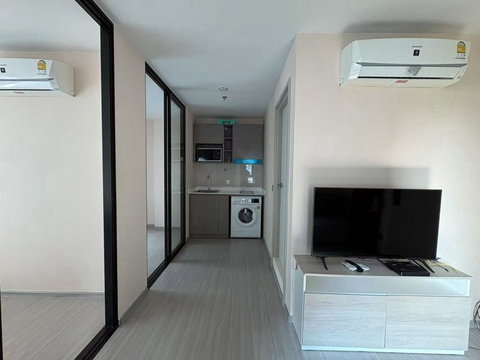 PFD-08652 Condo for rent, Aspire Erawan Prime, great city view room. Fully furnished, ready to move in, next to BTS Chang Erawan 🏙️✨