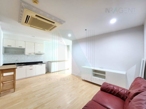 ขายคอนโด สุขุมวิท ลิฟวิ่ง ทาวน์ อาคาร 1 ชั้น 11 1 ห้องนอน ขนาด 52 ตรม ใกล้ โรงพยาบาลจักษุรัตนินทร์