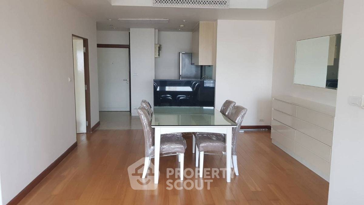 รูป คอนโด 2 ห้องนอน ที่ Sathorn Gardens ชั้น 19 ขนาด 64 ตร.ม. ใกล้ MRT สีลม (ID 2615811) - รูปที่ 6/20