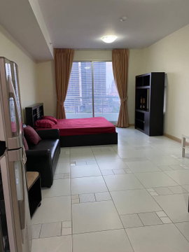 P-43619 🔑 Studio Room for Rent Supalai River Place, 12A Floor Chao Phraya River Curve View, Near BTS Wongwian Yai Line: @easythaihome 085-592-2897