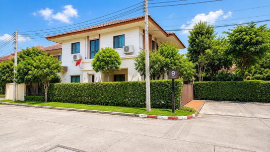 รูปภาพ 🏡✨ ให้เช่าบ้านเดี่ยวหลังมุม พร้อมสวนส่วนตัว | บุราสิริ ราชพฤกษ์ – แจ้งวัฒนะ