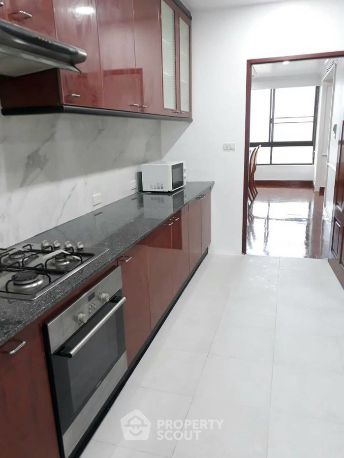 รูป คอนโด 3 ห้องนอน ชั้น 20 ขนาด 365 ตร.ม. โครงการ Ruamsuk Condominium ใกล้ BTS ทองหล่อ (ID 512019) - รูปที่ 5/12