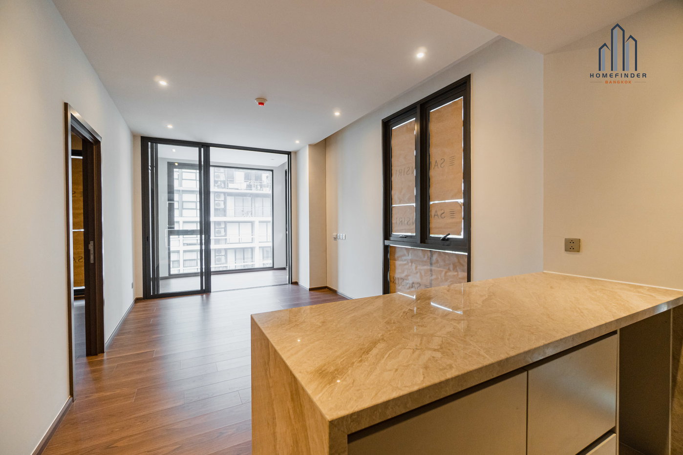 picture via 61 1 bedroom, for sale - 2/8