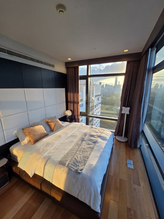 รูป ให้เช่าคอนโด 2 ห้องนอน Circle Living Prototype เพชรบุรี–อโศก ห้องใหญ่ วิวสวนและพระอาทิตย์ตก (Rt-01) - รูปที่ 4/16