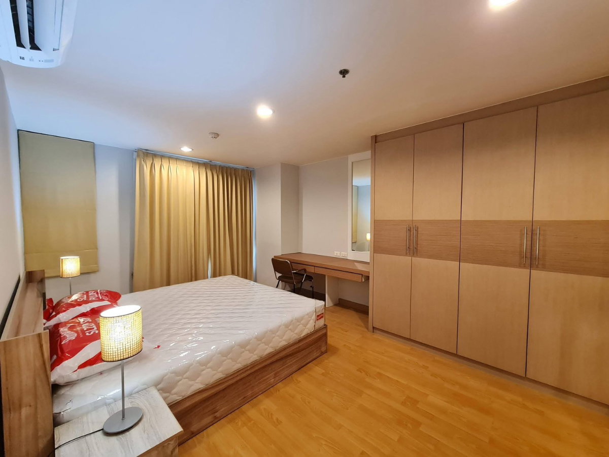 picture Serene Place Sukhumvit 24 - 5/16