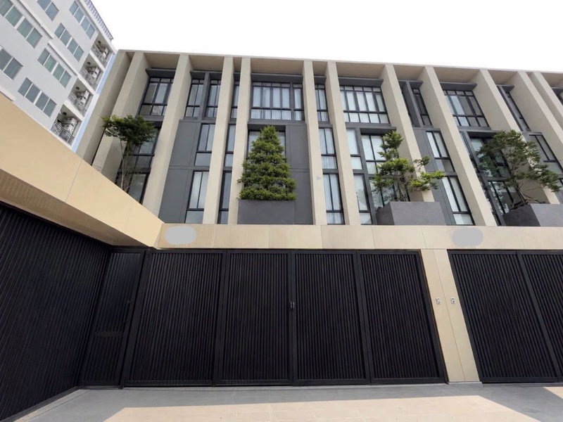 Home office for rent : For rent AIRES RATCHADA – LADPRAO ready to move