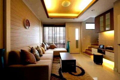 ทาวน์โฮมให้เช่า : ให้ เช่าทาวน์โฮม 3 ชั้น สุขุมวิท 62 BTS บางจาก 3 ห้องนอน 4 ห้องน้ำ