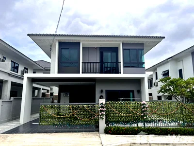 เช่าบ้านเดี่ยว ชลบุรี : บ้านเดี่ยวให้เช่า 4 ห้องนอน ในโครงการ ศุภาลัย พาร์ควิลล์ พัทยา-สุขุมวิท 6115022