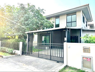 บ้านเดี่ยวให้เช่า : ให้เช่าบ้าน Pave รังสิต ติดถนนใหญ่รังสิต-นครนายก