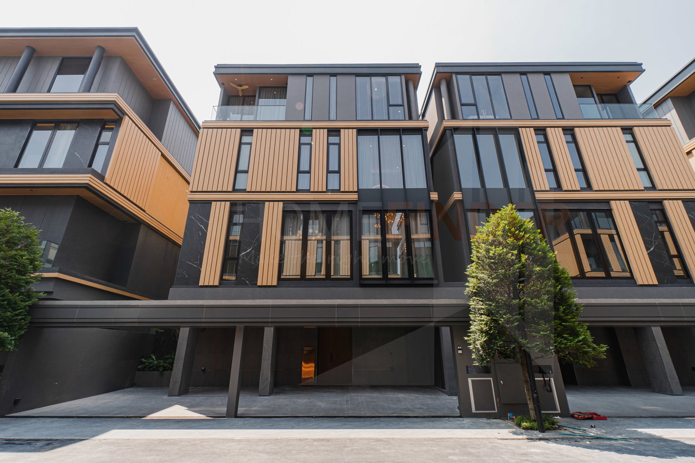 รูป The Reserve Villas Sukhumvit 89/1 4 bedrooms, for sale - รูปที่ 22/43