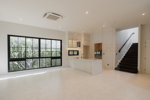 Narasiri Victoire Krungthep Kreetha 4 bedrooms, for sale