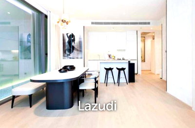 ขายคอนโด : 2 Bed 2 Bath 90.76 SQ.M. The Strand Thonglor