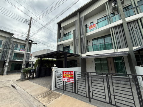 ขายบ้านทาวน์โฮม 3 ชั้น- เฌอคูน สาทร-ราชพฤกษ์ ซ.สวนผัก ใกล้เซ็นทรัลเวสต์วิลล์