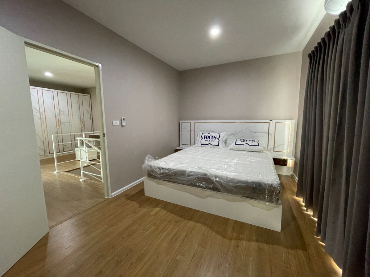 picture 🌟 Owner Post! Stunning Fully Furnished Townhome – Just Bring Your Luggage & Move In! ✨ - 7/22