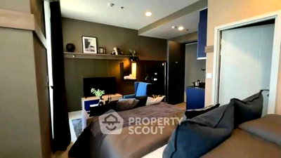 Condos for rent : 1-BR Condo For Rent At XT Ekkamai Near BTS Thong Lor (ID 3013688)