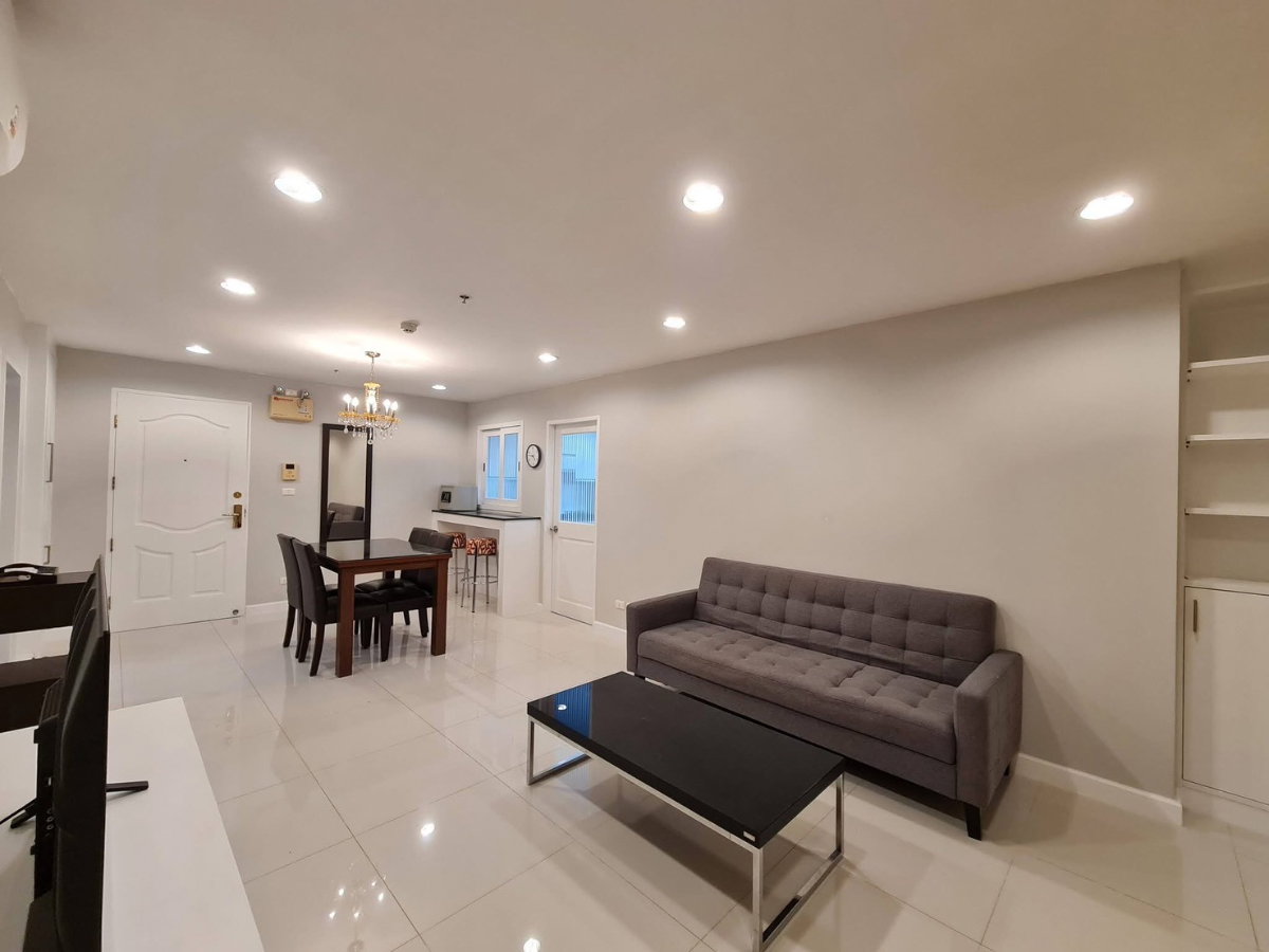 picture Serene Place Sukhumvit 24 - 4/16