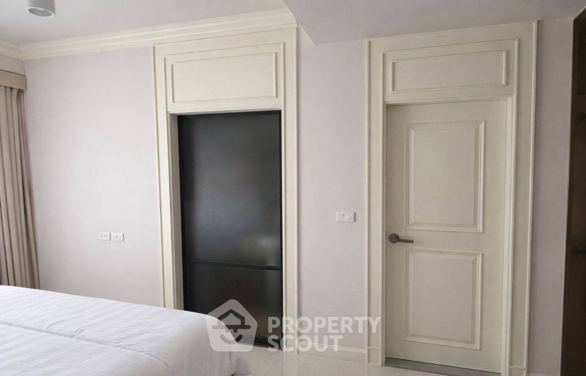 picture 2-BR 72 Sqm On 15th Floor For Sale At Ideo Ratchada-Sutthisan Near MRT Ratchadaphisek (ID 2561063) - 11/20