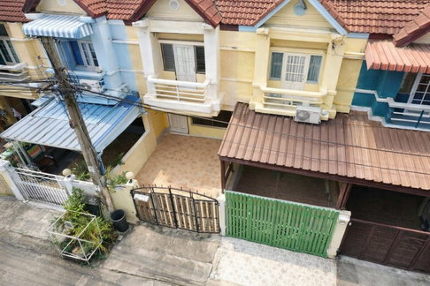 ทาวน์เฮ้าส์ 2 ชั้น สายไหม มารวย สะพานใหม่ – ดอนเมือง เชื่อมต่อถนนสายไหม และถนนพหลโยธิน ใกล้วัดเกาะสุวรรณาราม 700 ม.21 ตร.ว
