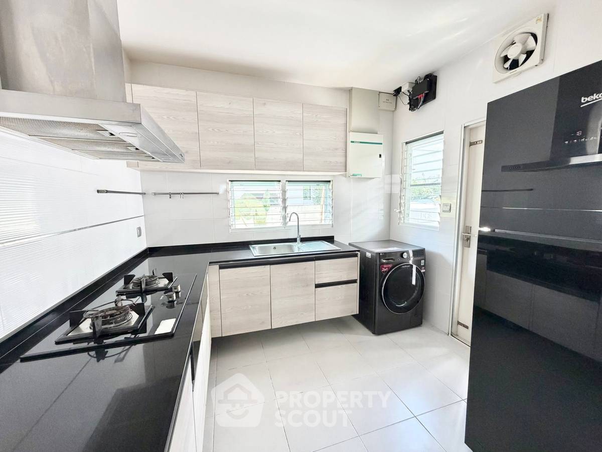 รูป บ้าน 4 ห้องนอน ขาย บ้านมันทาน่า บางนา กม.7 บางแก้ว (ID 3015862) - รูปที่ 5/10