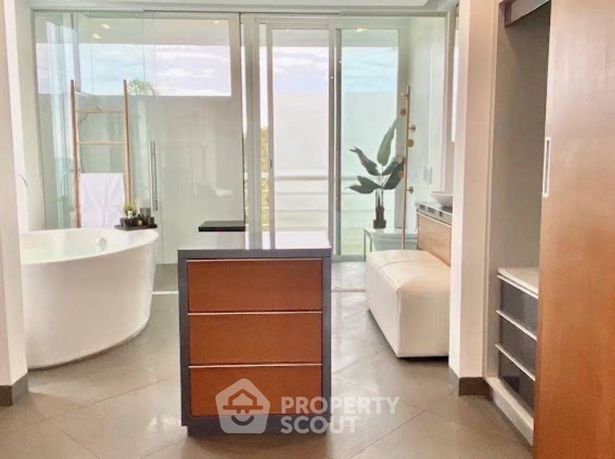 picture 3-BR 160 Sqm Condo For Rent At Pure Sunset Beach, Near Na Chom Thian (ID 2724779) - 19/28