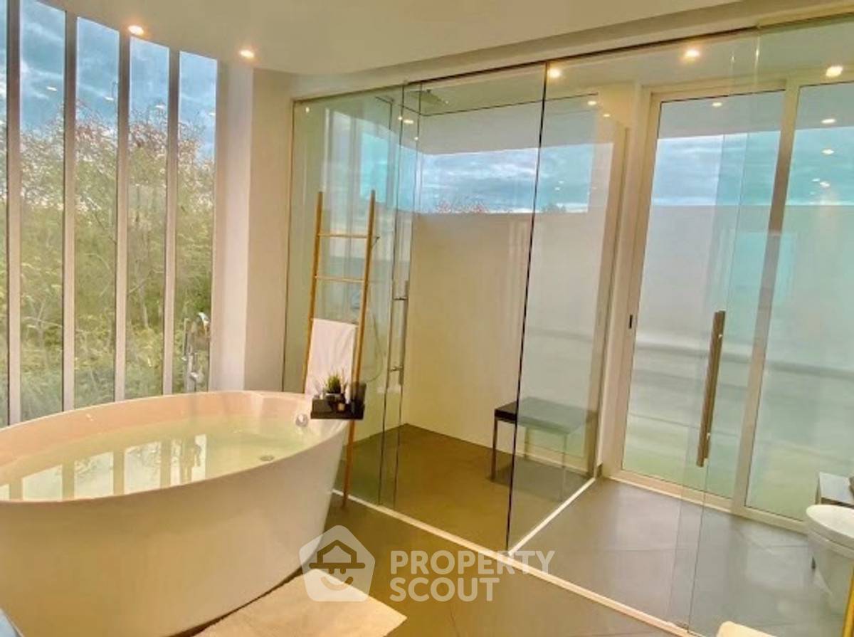 picture 3-BR 160 Sqm Condo For Rent At Pure Sunset Beach, Near Na Chom Thian (ID 2724779) - 25/28