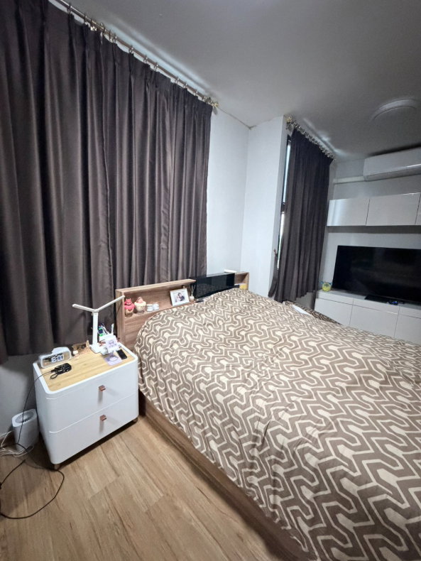รูป "ยกบ้านให้ฟรี ทาวน์โฮม 2 ชั้น 3 ห้องนอน 2 ห้องน้ำ พร้อมเฟอร์นิเจอร์ เข้าอยู่ได้ทันที" - รูปที่ 11/16