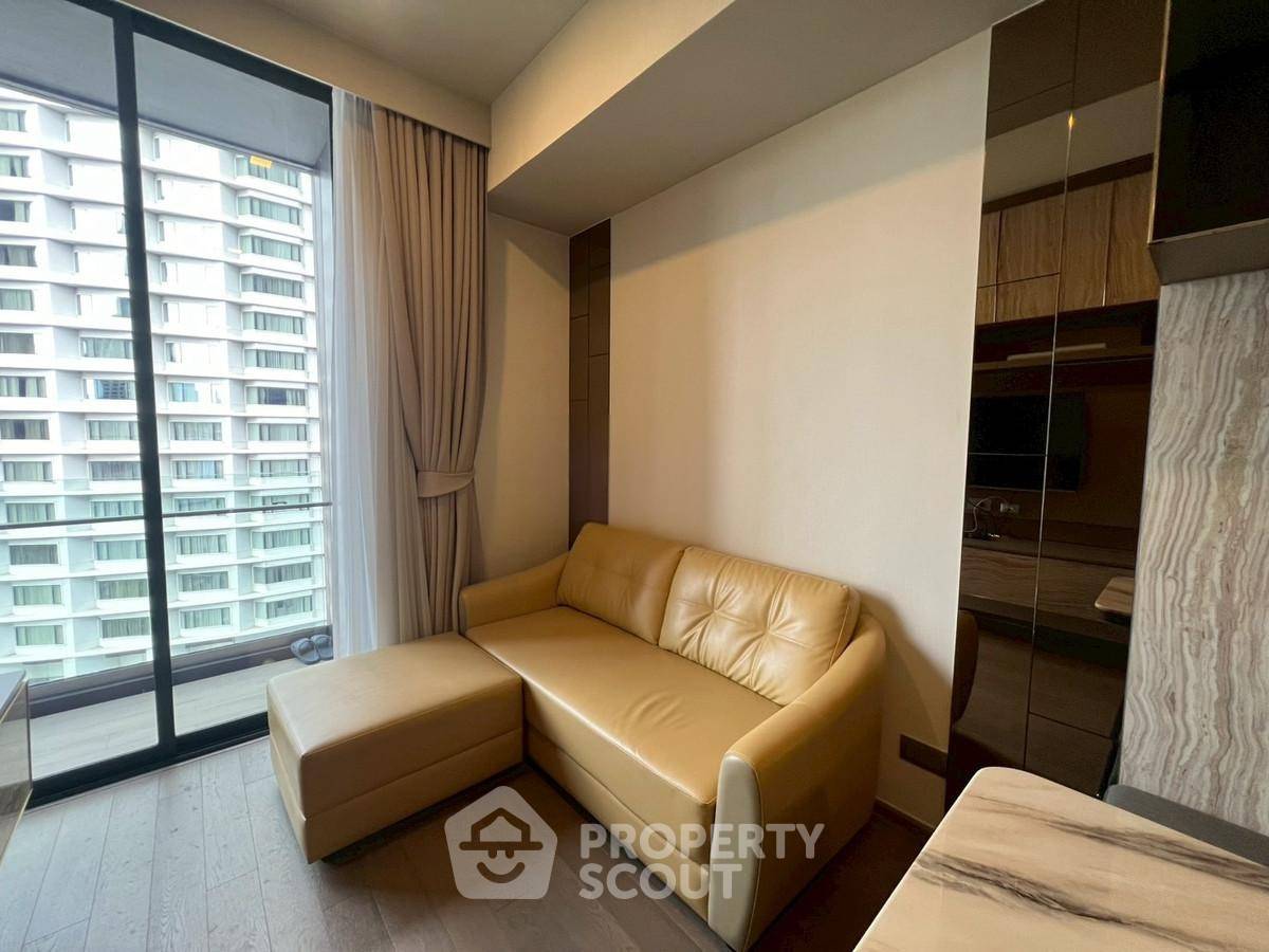 รูป คอนโด 1 ห้องนอน โครงการ Celes Asoke ชั้น 18 ใกล้ MRT สุขุมวิท 50 ม. (ID 2730575) - รูปที่ 2/6