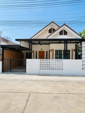 ขายบ้านแฝด รีโนเวทใหม่ ม.อยู่สบายริมน้ำ หนองตำลึง นิคมอมตะนคร