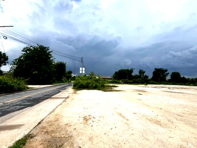 Land for sale Chonburi : Land for sale, ME406, Nong Hong, Phan Thong, Chonburi. 2 rai 82.6 sq.wa. Near Amata, Chonburi. Suitable for Warehouses, housing, investment.