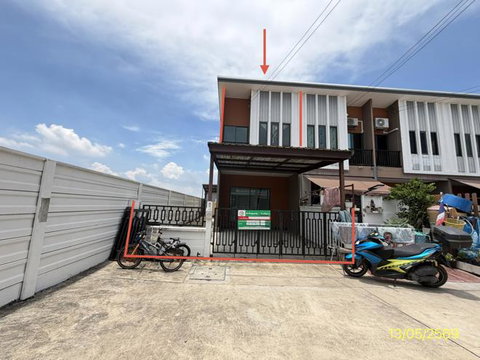 ทาวน์เฮ้าส์ 25.2 ตร.วา ภูริ ลำลูกกา-คลอง 7 ลำลูกกา ปทุมธานี 1.6M