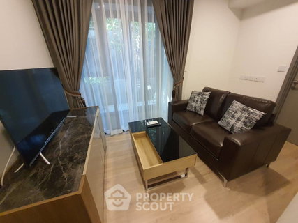 Well-Priced 1-BR 37 Sqm Condo At Taka Haus Ekamai 12 near BTS Ekkamai (ID 675250)