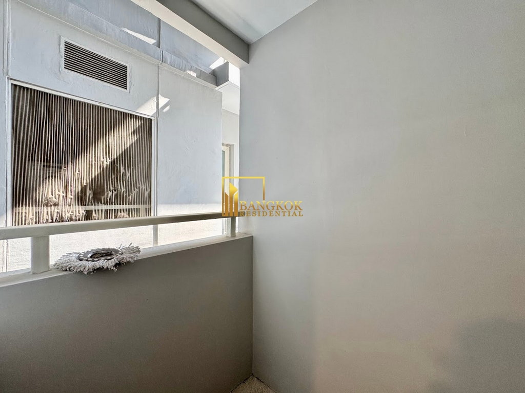 picture Baan Siri 24 | Charming 2 Bed Condo in Phrom Phong Area - BR19442CD - 4/33