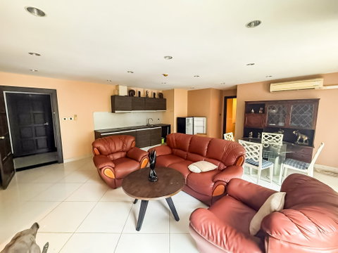 Park Lane Jomtien 2 Bedroom Condo for Sale Fully Furnished
