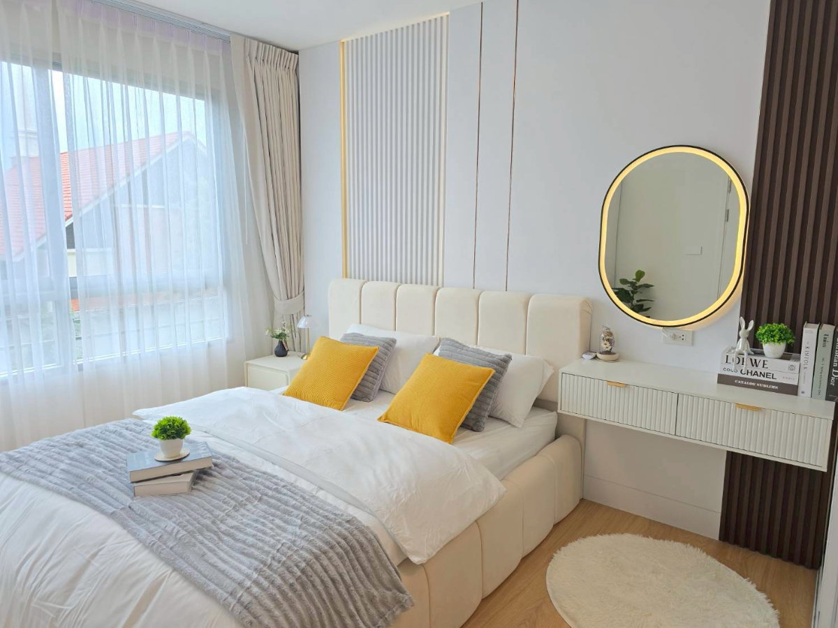 picture Plum condo                  Nawamin - 16/17