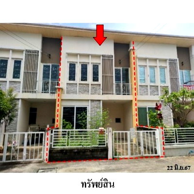 Townhouses for sale : FOR SALE  TOWNHOUSE PROPERTY  2509000 BAHT.