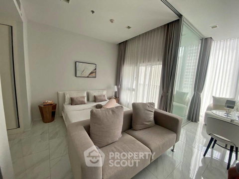 Well-Priced 1-BR Condo, Hyde Sukhumvit 11, 300m to BTS Nana (ID 3020636)
