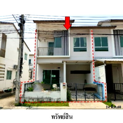 Townhouses for sale : FOR SALE  TOWNHOUSE PROPERTY  2159000 BAHT.