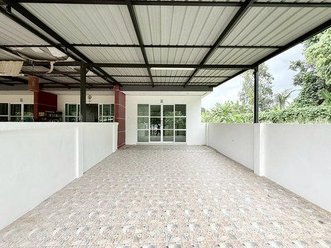 J33028 ขายทาวน์โฮม บ้านวิเศษ กระบี่ใหญ่ อำเภอเมืองกระบี่ กระบี่