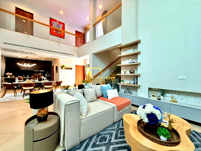 บ้านเดี่ยว วิทยาลัยพณิชยการบางนา : Very Spacious 4 Bedroom  Pool Villas Luxury House For Sale - BR28126SH