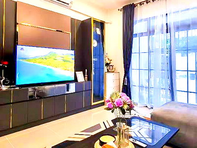 ทาวน์โฮม พิพิธภัณฑ์ยางพารา  : 3 Storey Townhouse for Sale South Pattaya City Center