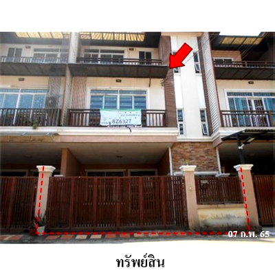 Townhouses for sale : FOR SALE  TOWNHOUSE PROPERTY  3750000 BAHT.