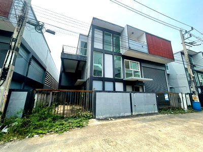 ทาวน์โฮม วิทยาลัยเทคนิคราชสิทธาราม : J11694 ขายทาวน์โฮม ตำบลแคราย อำเภอกระทุ่มแบน สมุทรสาคร
