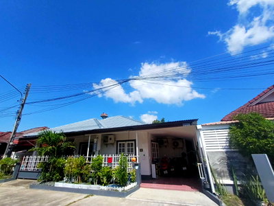 บ้านเดี่ยว ม.พายัพวิทยาเขตแก้วนวรัฐ :  บ้านเดี่ยวชั้นเดียวรีโนเวทใหม่ บ้านหลังใหญ่ ทำเลสันนาเม็ง #สันทราย ราคาเพียง 1.9 ล้านบาท   #ม.ธนสารวิลล่า (ไม่ทราบบ้านเลขที่)