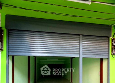 Townhouses for sale : 3-Bedroom Townhouse 220 Sqm For Sale In Bang Phli Yai, Samut Prakan (ID 2622808)