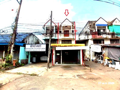 Shophouses for sale Lamphang : SHOP HOUSE 21 Sq.w. Hang Chat Lamphang for 1.9M